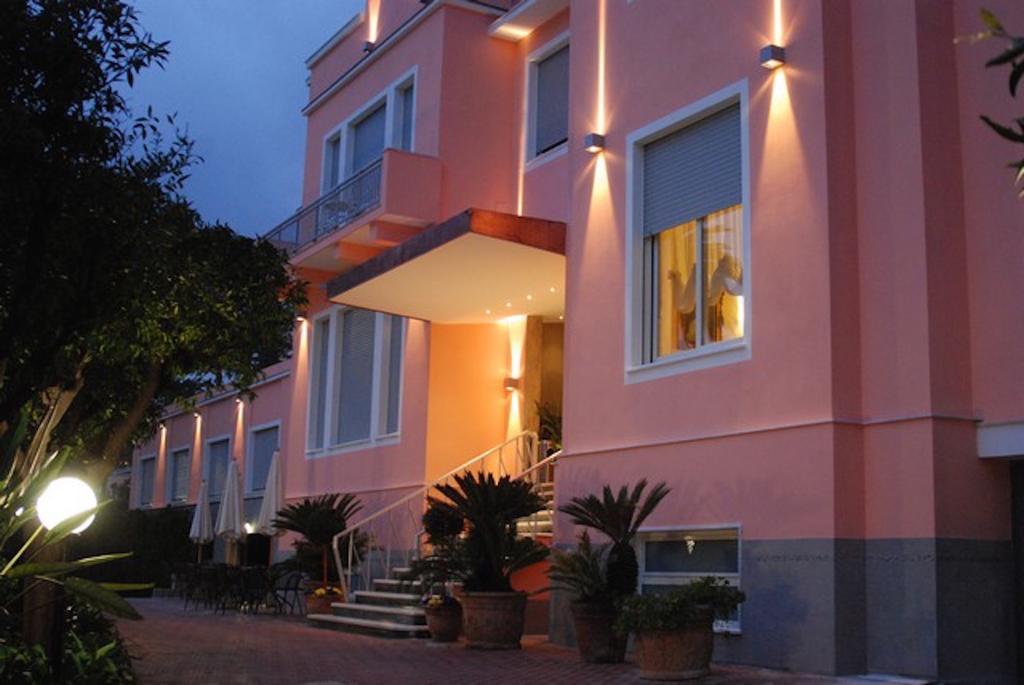 Hotel Napoleon Sanremo Exterior photo